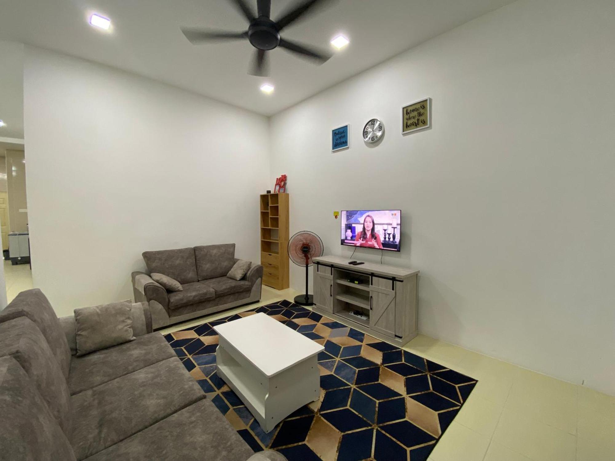 Homestay Cikgu Ahmed Batu Kikir Extérieur photo